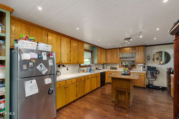 $232,000 | 217 Opie Arnold Road, Limestone, TN 37681
