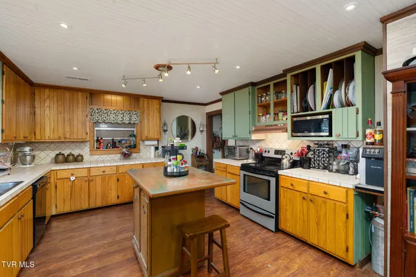 $232,000 | 217 Opie Arnold Road, Limestone, TN 37681