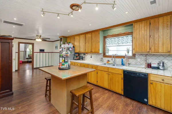 $232,000 | 217 Opie Arnold Road, Limestone, TN 37681
