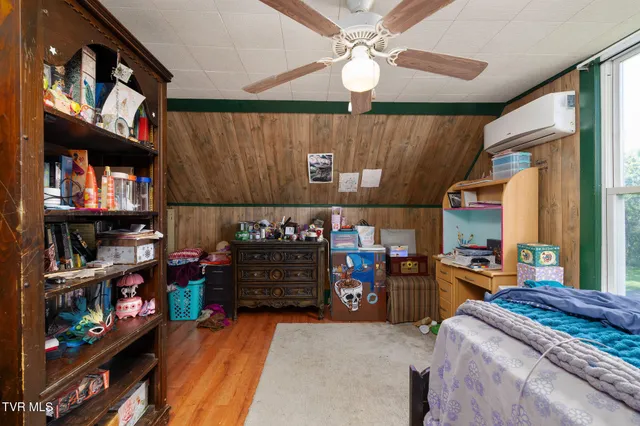 $274,900 | 217 Opie Arnold Road, Limestone, TN 37681