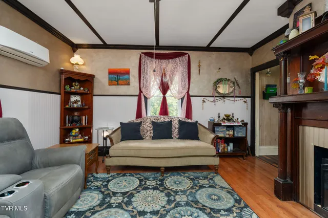 $274,900 | 217 Opie Arnold Road, Limestone, TN 37681