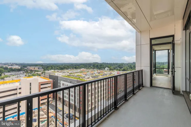 $1,470,000 | 255 West Falls Station Boulevard, Unit PH1, Falls Church, VA 22043