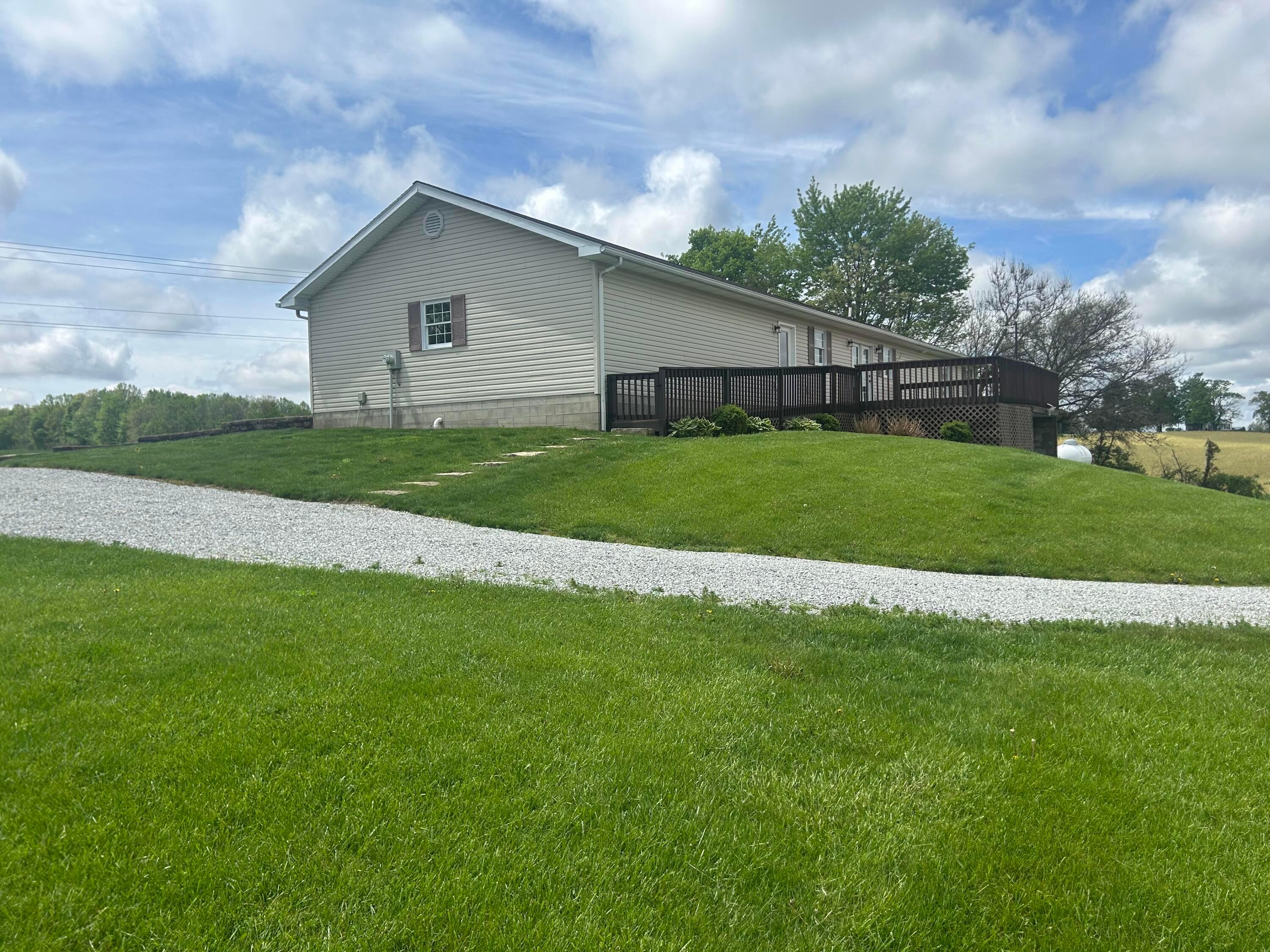 7151 County 199 Road Centerburg, OH 43011 - Photo 5 of 25 5_photo-7151-county-road-199