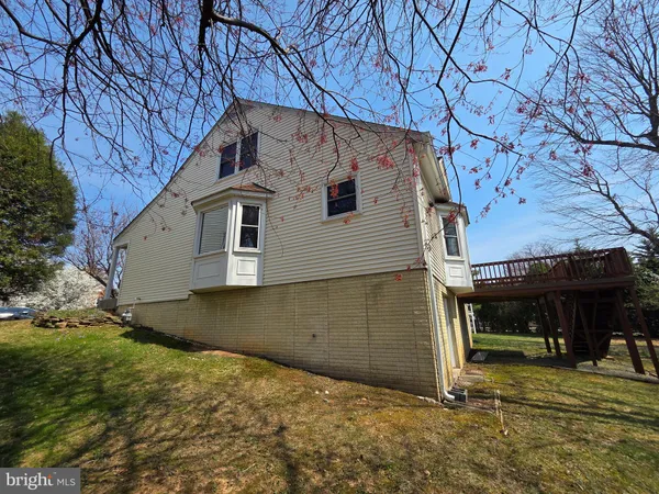 $4,900 | 2220 Cedar Mill Court, Vienna, VA 22182