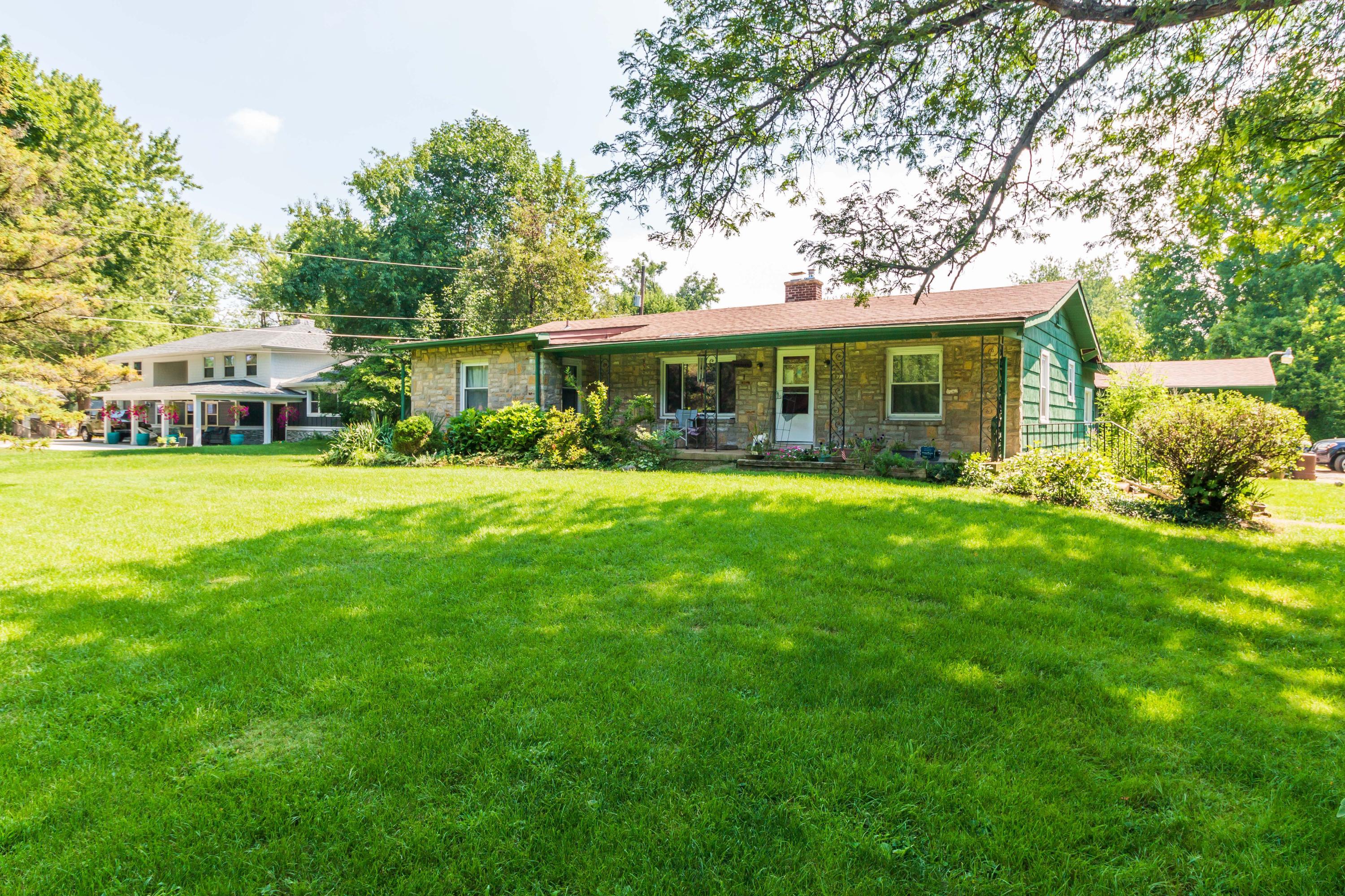 5580 Sinclair Road Columbus, OH 43229 - Photo 1 of 5 Gallery Image 1