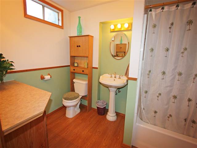 207 West Cascade Way Spokane, WA 99208 - Photo 8 of 9 Gallery Image 8