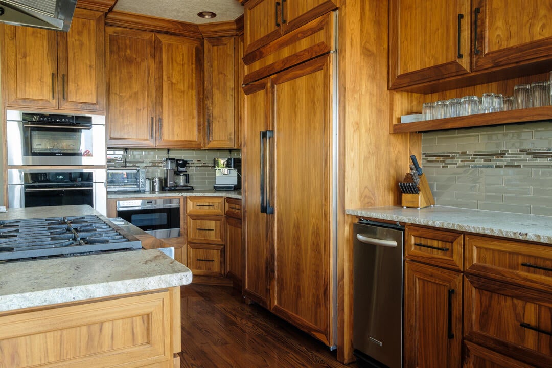 3124 Taylor Road Central Point, OR 97502 - Photo 10 of 47 Kitchen 6