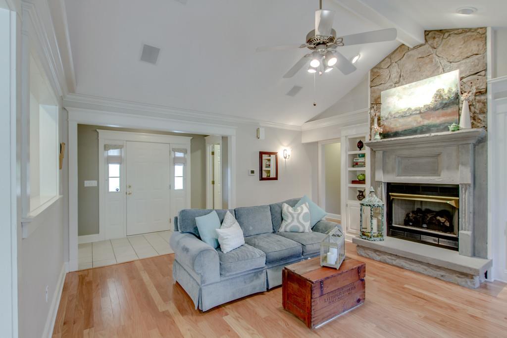 1727 Walden Ridge Road Manchester, TN 37355 - Photo 6 of 29 a living room with furniture and a fireplace