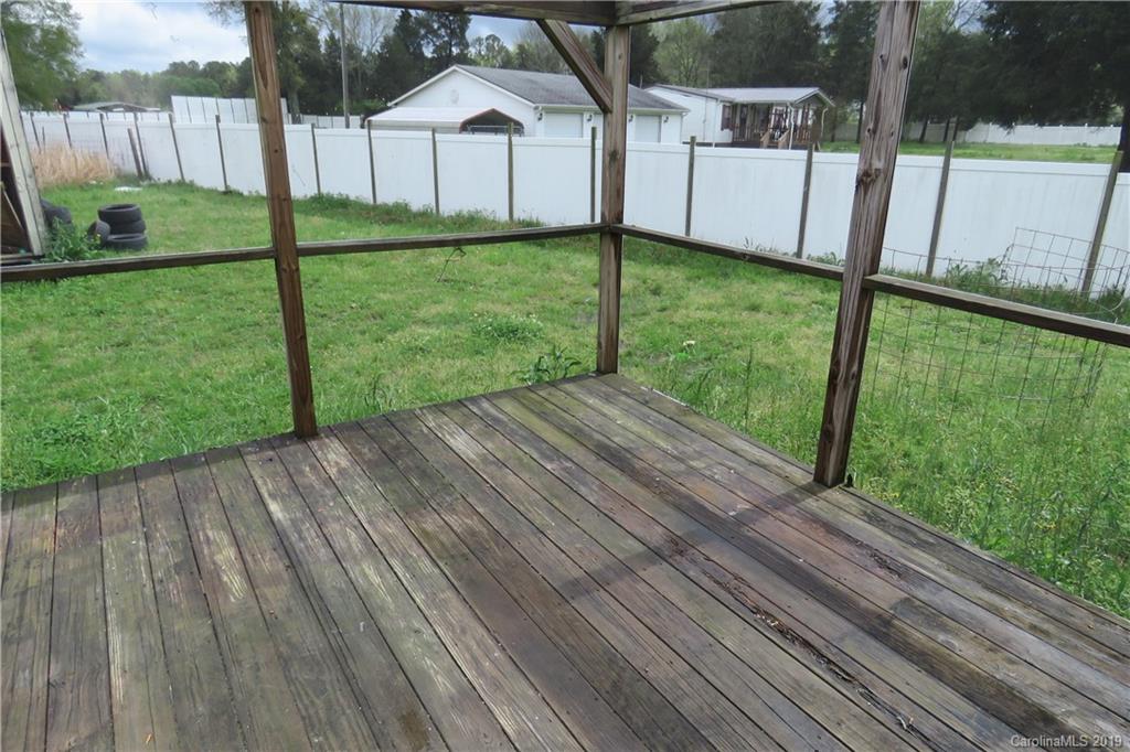 2512 Saluda Road Chester, SC 29706 - Photo 13 of 20