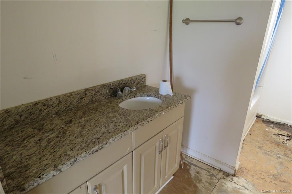 2512 Saluda Road Chester, SC 29706 - Photo 18 of 20