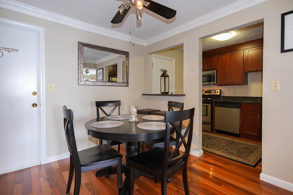 23 Erick Road, Unit 22 Mansfield, MA 02048 - Photo 6 of 16 Gallery Image 6
