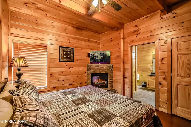 $1,650,000 | 948 Black Bear Cub Way, Sevierville, TN 37862