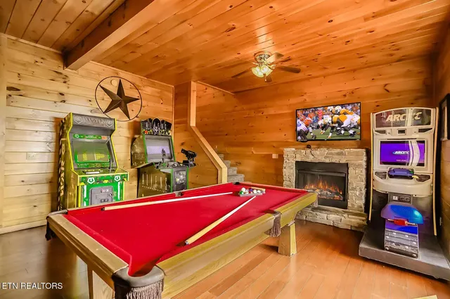 $1,650,000 | 948 Black Bear Cub Way, Sevierville, TN 37862