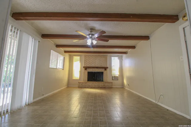 $1,495 | 223 Balboa Drive, Universal City, TX 78148