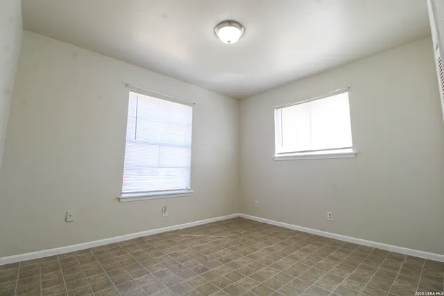 $1,495 | 223 Balboa Drive, Universal City, TX 78148