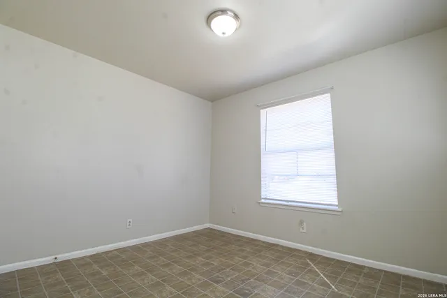 $1,495 | 223 Balboa Drive, Universal City, TX 78148