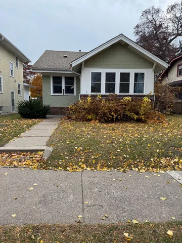 $350,000 | 1746 Stanford Avenue, St. Paul, MN 55105