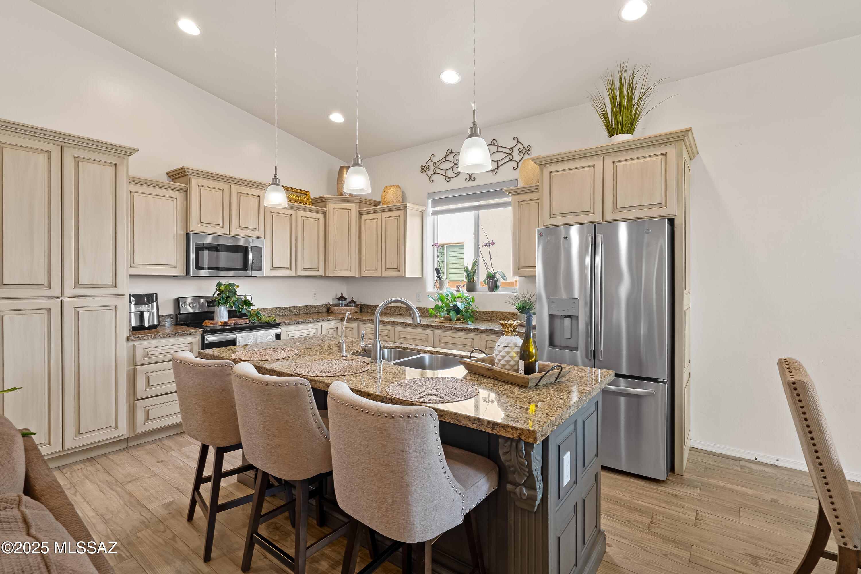 1089 Sicomoro Corte Rio Rico, AZ 85648 - Photo 11 of 47