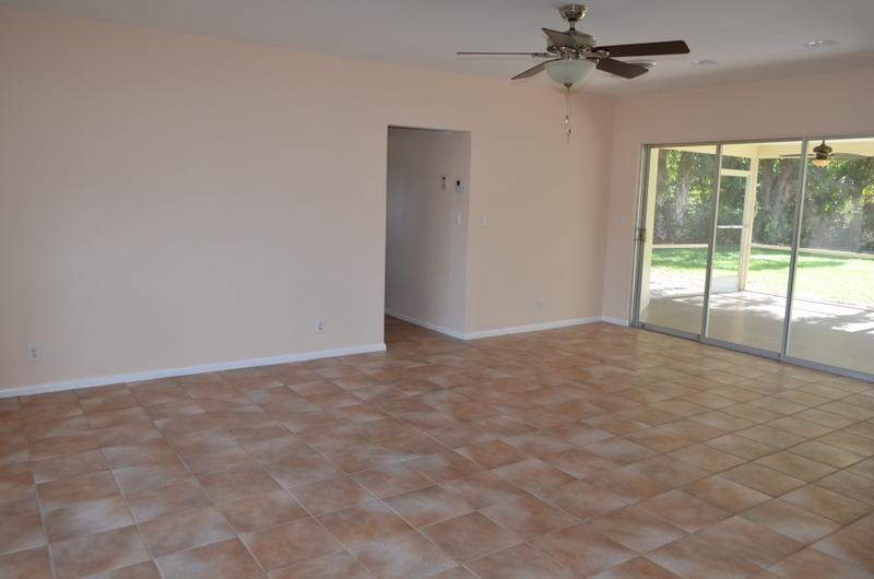 1140 Southwest 14th Street Boca Raton, FL 33486 - Photo 6 of 24 Living room/Dining room