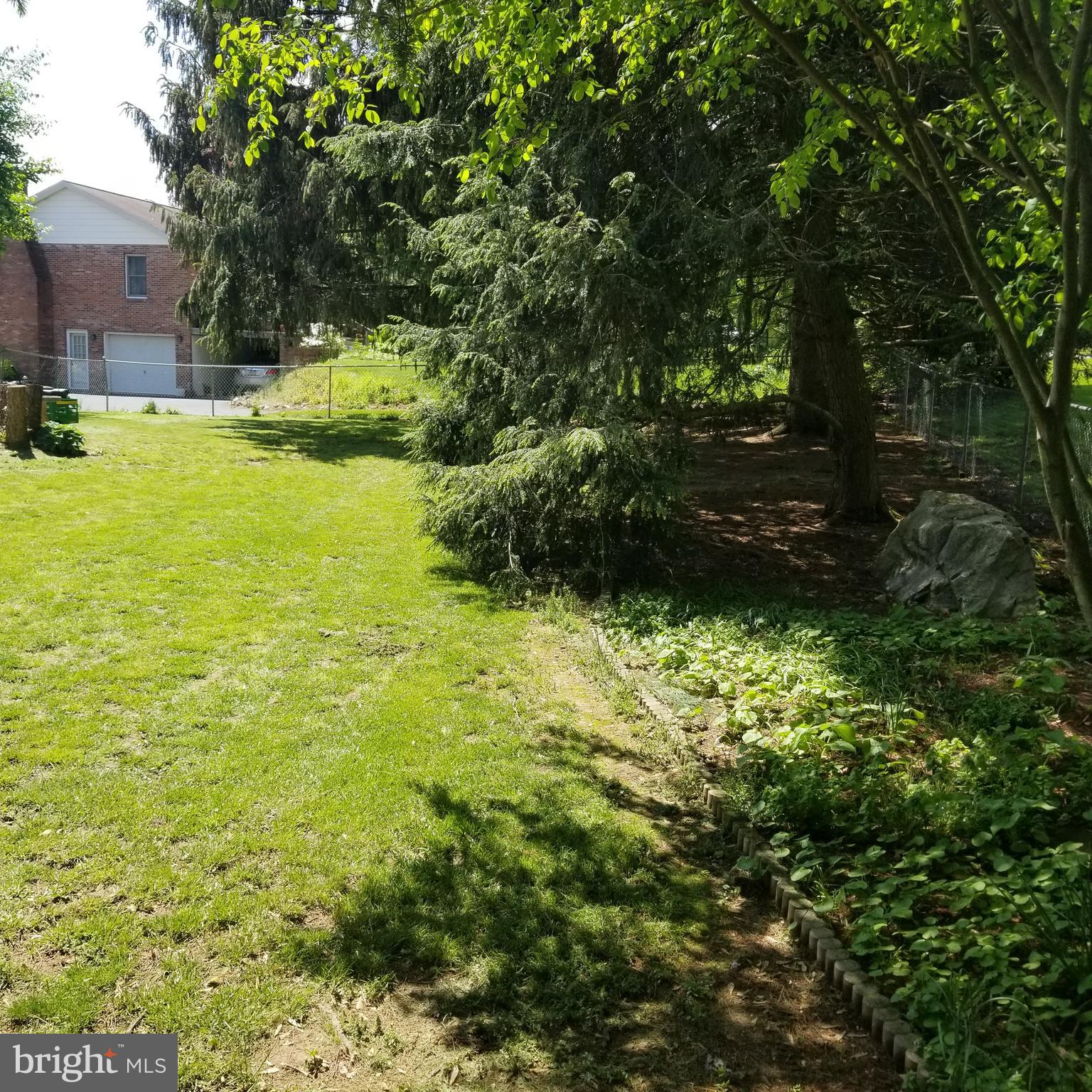12113 Country Club Road Waynesboro, PA 17268 - Photo 27 of 29 Gallery Image 27