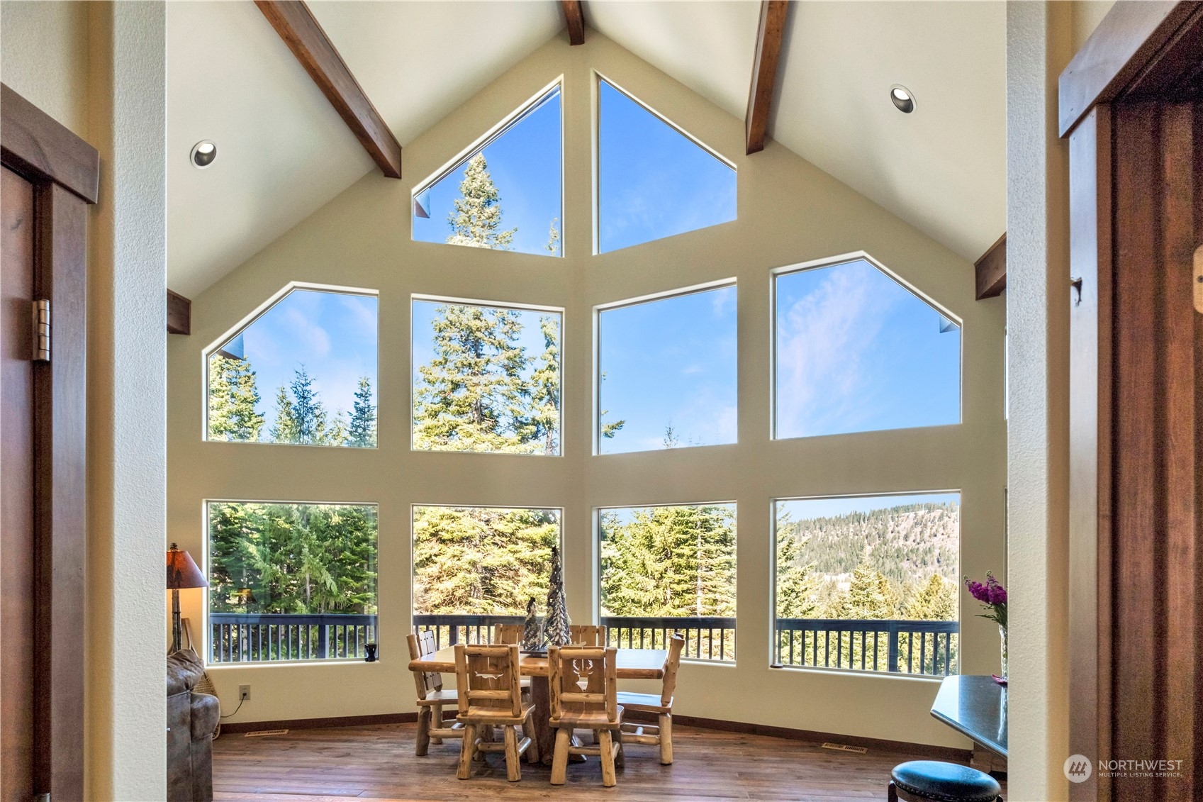 11472 Westside Road Cle Elum, WA 98922 - Photo 6 of 40 Gallery Image 6