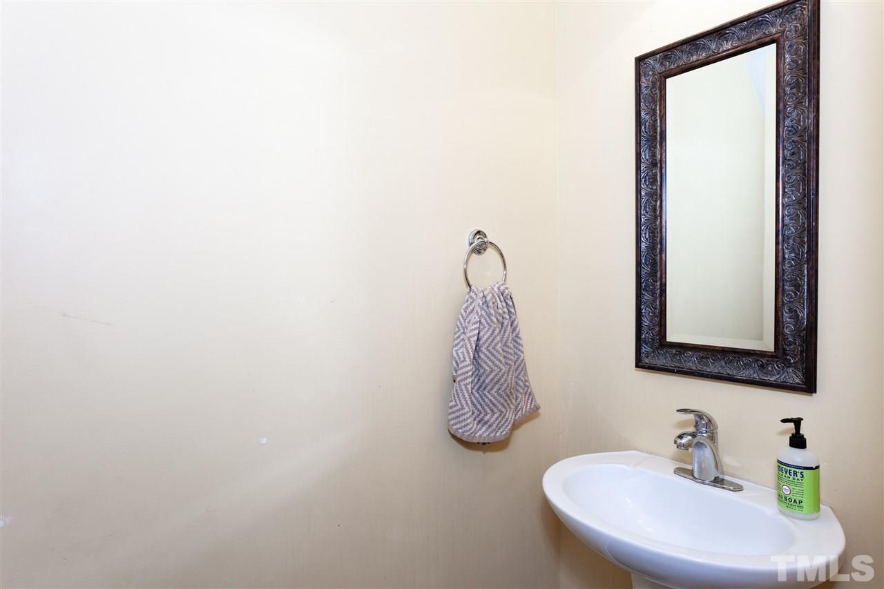 4030 Landover Lane Raleigh, NC 27616 - Photo 13 of 25 Gallery Image 13