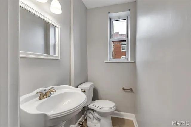 $324,900 | 3500 California Avenue, St. Louis, MO 63118