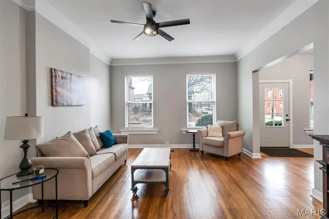 $324,900 | 3500 California Avenue, St. Louis, MO 63118