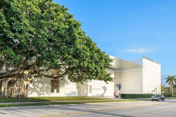 $10,000 | 550 Okeechobee Boulevard, Unit 720, West Palm Beach, FL 33401