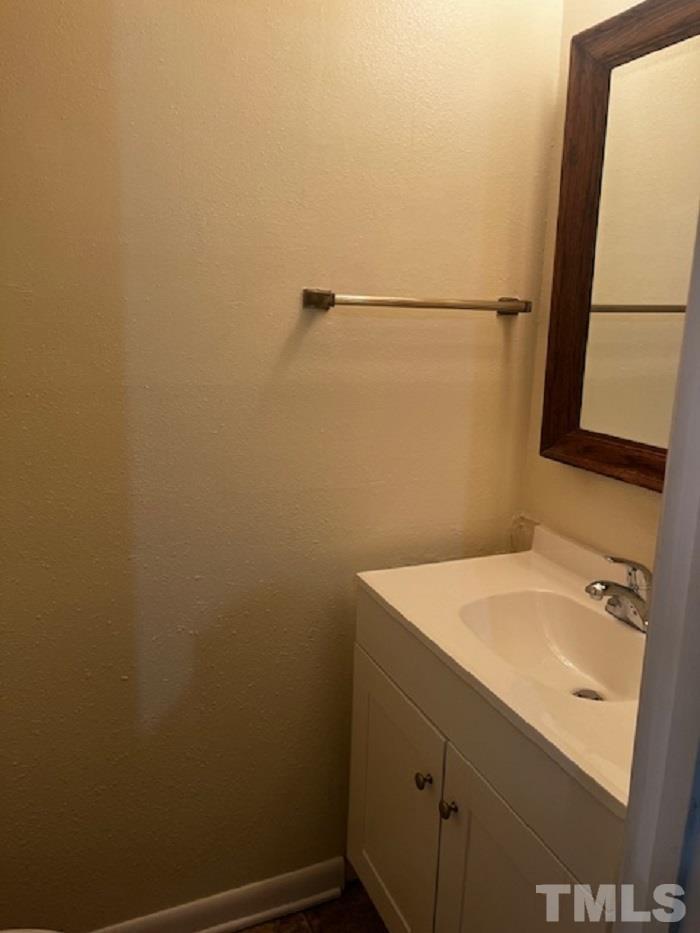 904 Hearthridge Court, Unit B Raleigh, NC 27612 - Photo 7 of 11