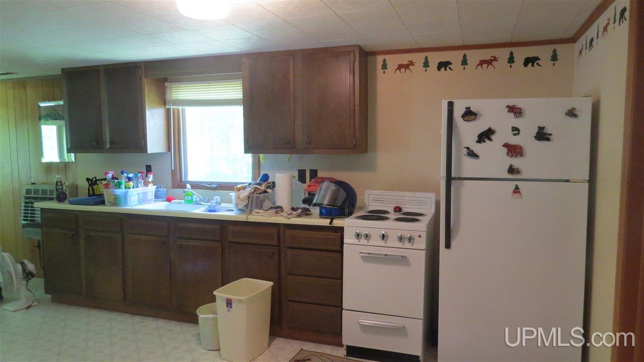 14649 North 3 Ll Rd Garden Wetmore, MI 49895 - Photo 3 of 13
