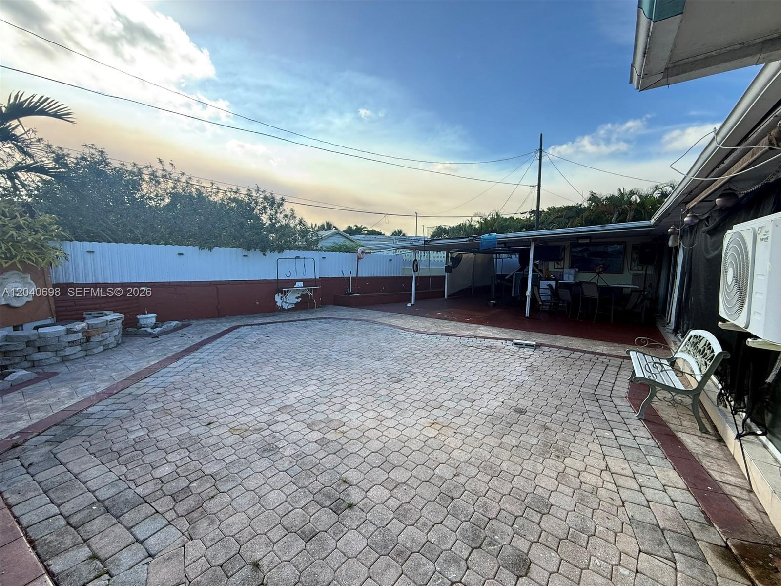 202 To To Lo Chee Drive Hialeah, FL 33010 - Photo 44 of 48