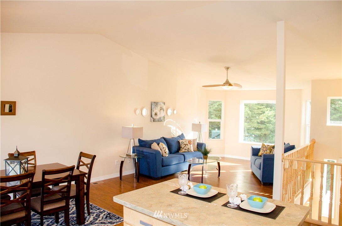 11387 Southeast Sedgwick Road Port Orchard, WA 98366 - Photo 8 of 20 Gallery Image 8