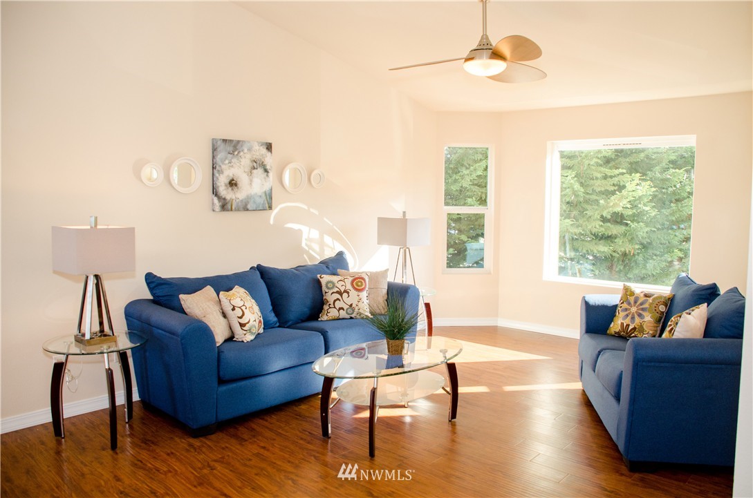 11387 Southeast Sedgwick Road Port Orchard, WA 98366 - Photo 10 of 20 Gallery Image 10