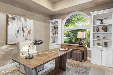 $4,200,000 | 8560 North Canta Bello, Paradise Valley, AZ 85253