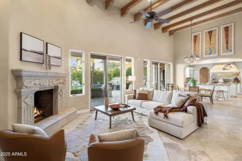 $4,200,000 | 8560 North Canta Bello, Paradise Valley, AZ 85253