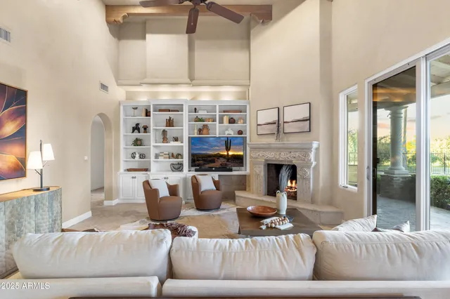 $3,950,000 | 8560 North Canta Bello, Paradise Valley, AZ 85253