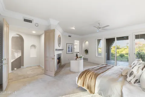 $4,200,000 | 8560 North Canta Bello, Paradise Valley, AZ 85253