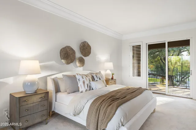 $3,950,000 | 8560 North Canta Bello, Paradise Valley, AZ 85253