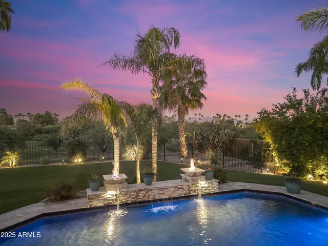 $3,950,000 | 8560 North Canta Bello, Paradise Valley, AZ 85253