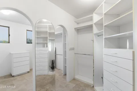 $4,200,000 | 8560 North Canta Bello, Paradise Valley, AZ 85253