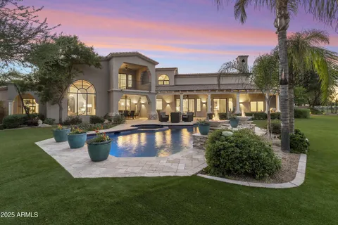 $4,200,000 | 8560 North Canta Bello, Paradise Valley, AZ 85253