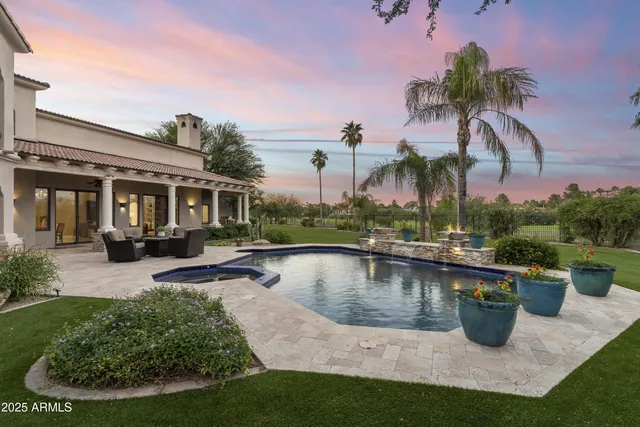 $3,950,000 | 8560 North Canta Bello, Paradise Valley, AZ 85253