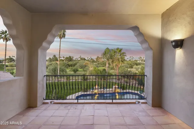 $3,950,000 | 8560 North Canta Bello, Paradise Valley, AZ 85253