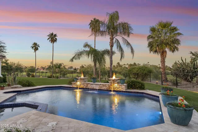 $3,950,000 | 8560 North Canta Bello, Paradise Valley, AZ 85253