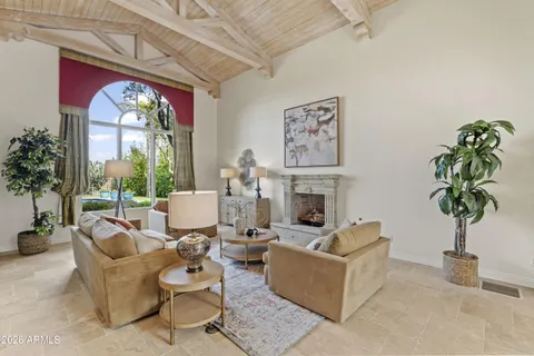 $3,795,000 | 8560 North Canta Bello, Paradise Valley, AZ 85253