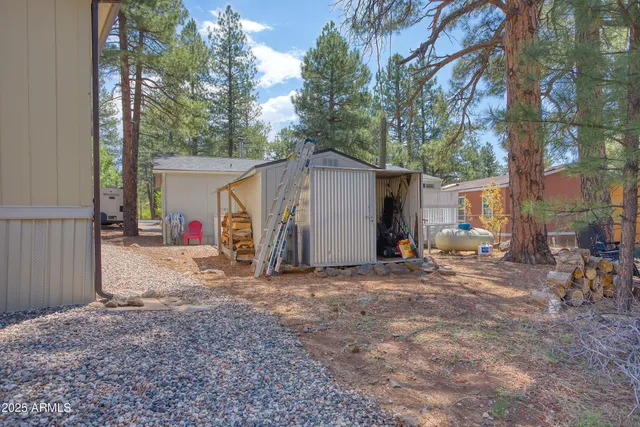$2,295 | 17090 Iron Springs Road, Munds Park, AZ 86017