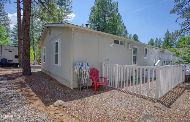 $2,295 | 17090 Iron Springs Road, Munds Park, AZ 86017