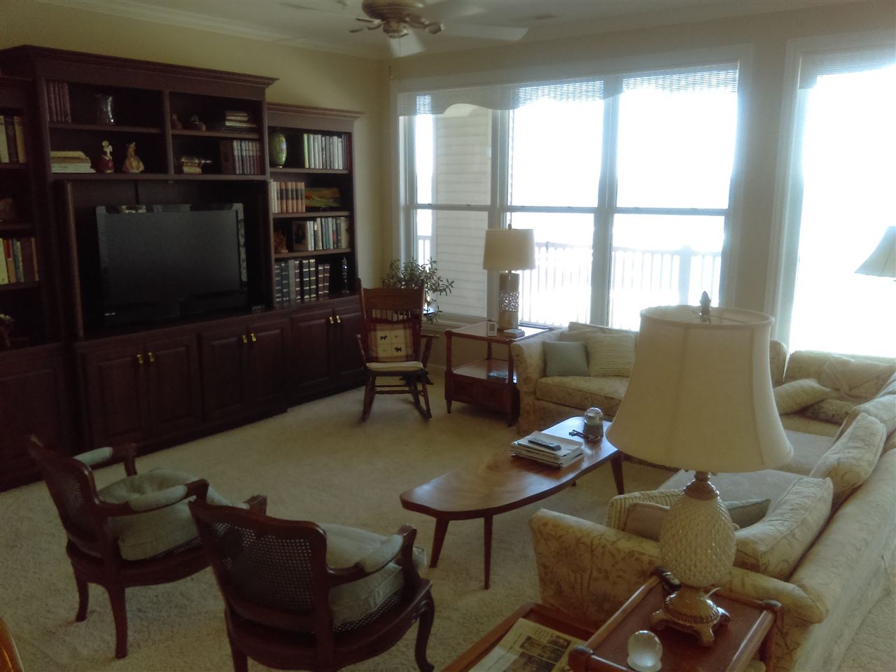 9042 East Hatchery Road, Unit 6 Syracuse, IN 46567 - Photo 8 of 15 Gallery Image 8