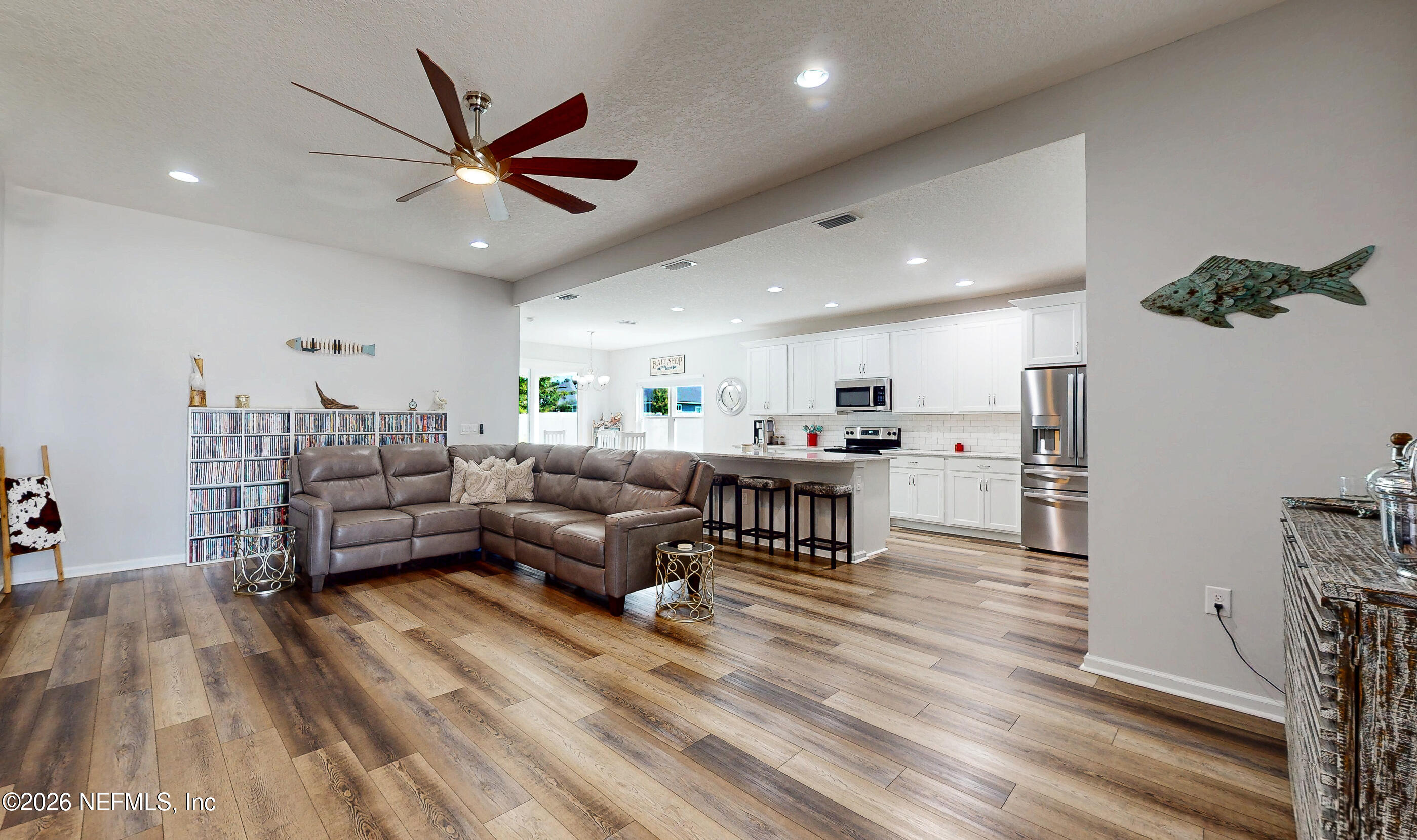 1717 Austin Lk Way Middleburg, FL 32068 - Photo 3 of 49 Family Room